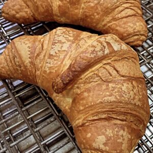 Croissant (Classic | Almond)